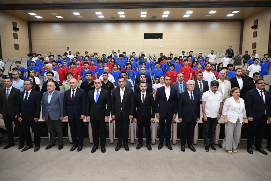 “Kiber Yay Məktəbi-2025”in bağlanış mərasimi keçirilib