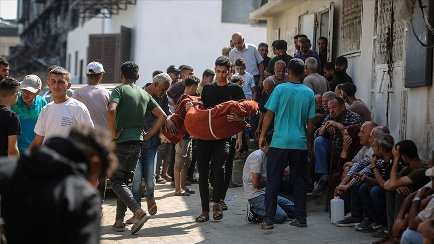 İsrail ordusu minlərlə humanitar yardım qutusunu məhv edib