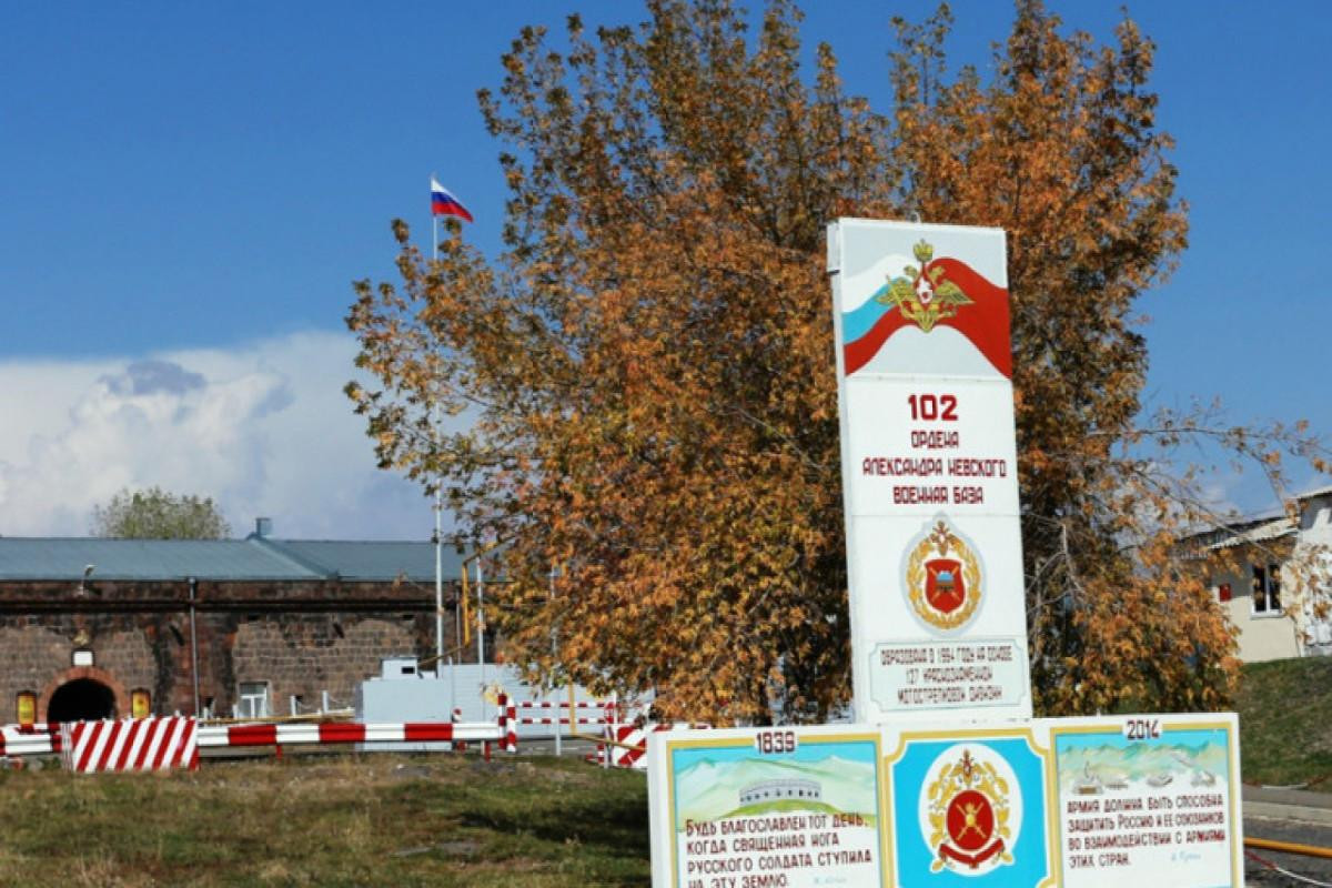 Rusiyanın Gümrüdəki 102-ci hərbi bazası gücləndirilir