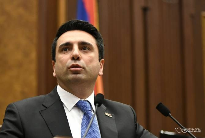 Ermənistan parlamentinin spikeri Simonyan Rusiyanı sabitliyi pozmaqda ittiham etdi