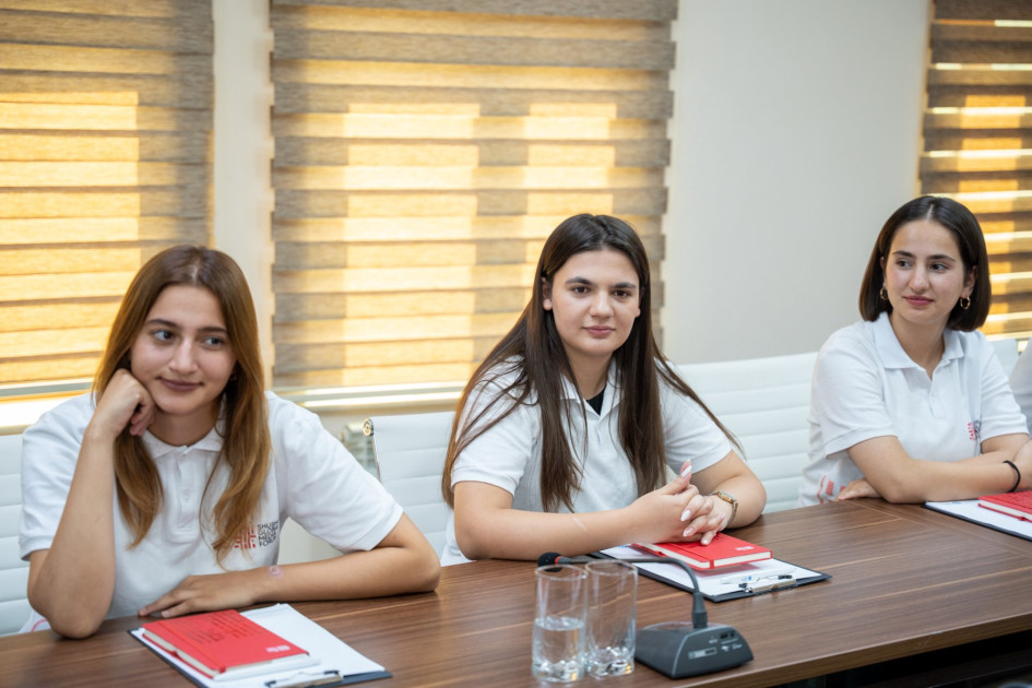 “MEDİA Könüllü”lərinə təşəkkürnamələr təqdim edilib