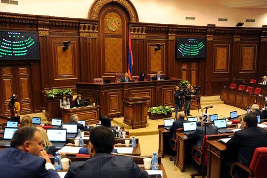 Deputat Artur Sarkisyan barəsində yeni cinayət işi açılıb