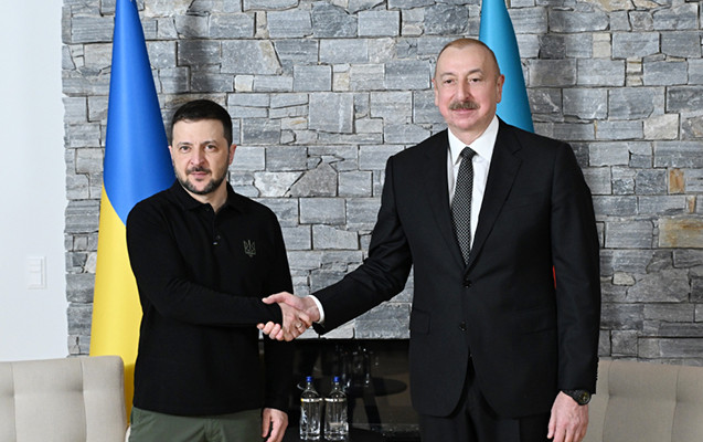 Volodimir Zelenski İlham Əliyevə zəng edib