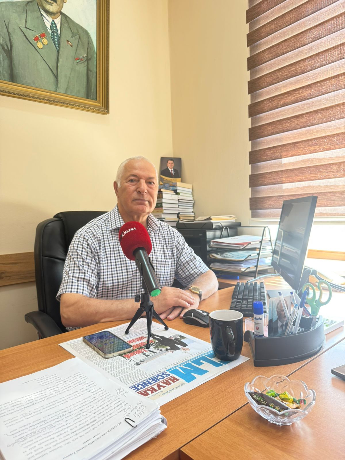 Professor: “Bığlı, saqqalsız” kişilər bütün səlahiyyətləri ilə isbat etməyə çalışırlar ki..."