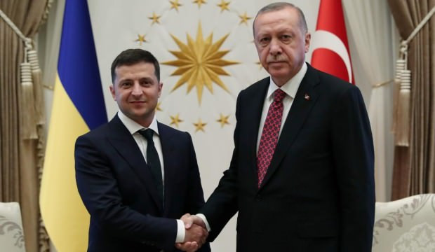 Ərdoğan Zelenskiyə Rusiya və Ukrayna arasında sammitə ev sahibliyi etməyə hazır olduğunu deyib