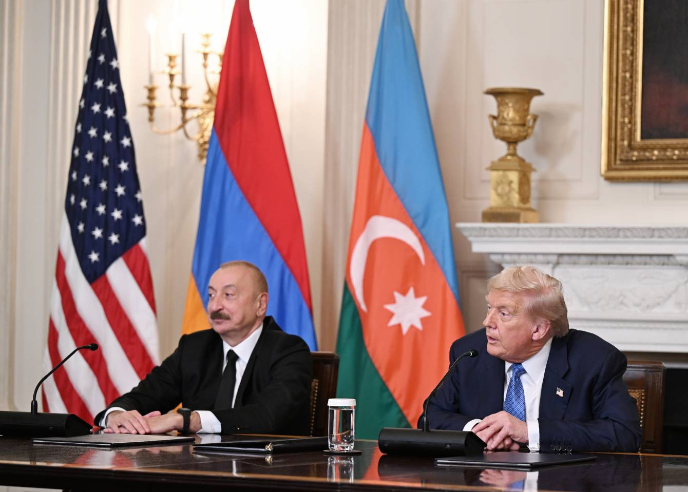 8 avqust və Azərbaycan müxalifəti