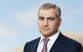 Rusiyalı oliqarx Samvel Karapetyan “Özünəməxsus” hərəkatının yaradılacağını elan edib