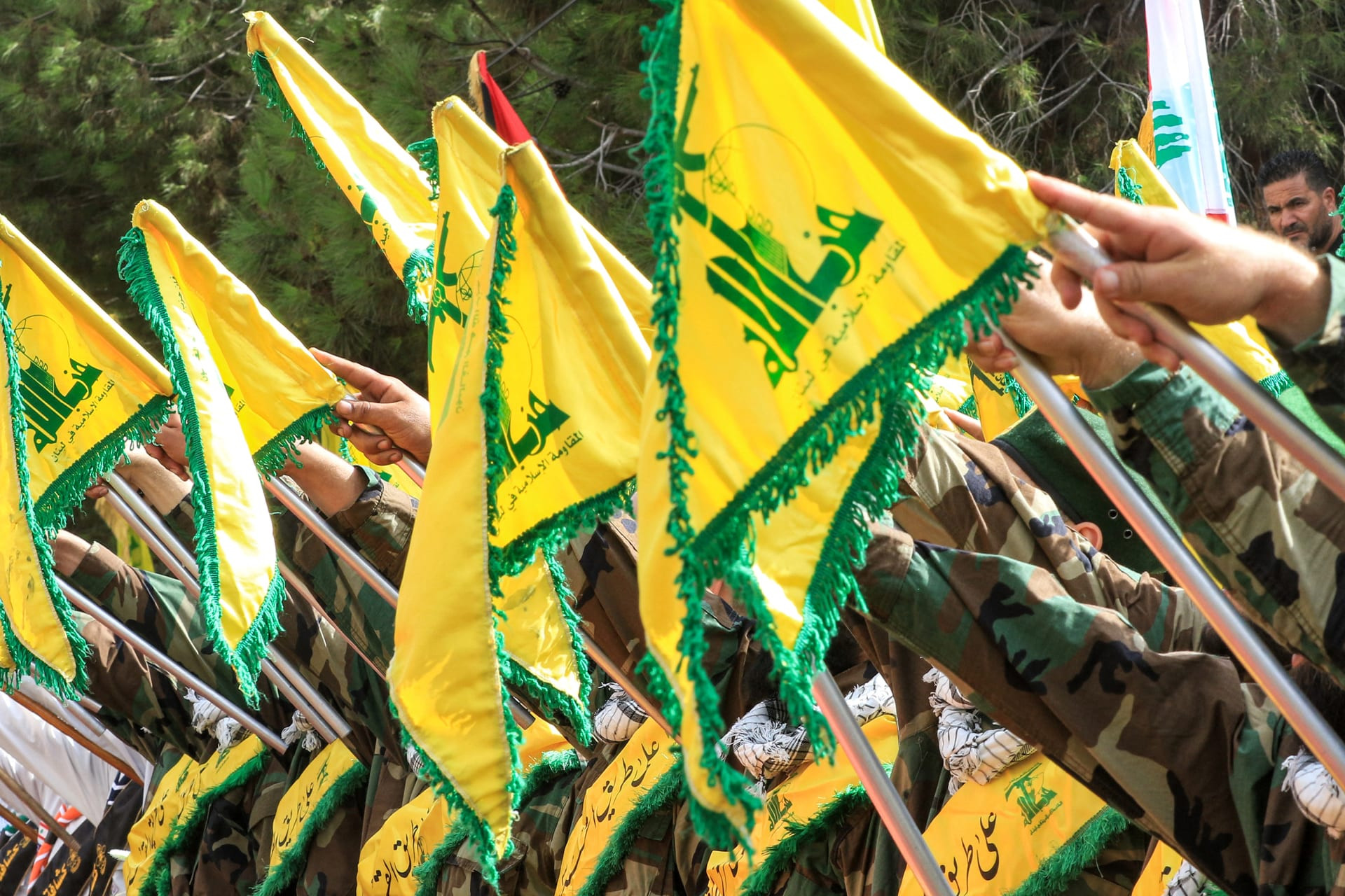 “Hizbullah ordunu və dövləti qarşı-qarşıya qoymağa çalışır”