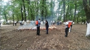 Hirkan Milli Parkında yanğın təhlükəsizliyinə dair nəzəri-praktik tədbir keçirilib