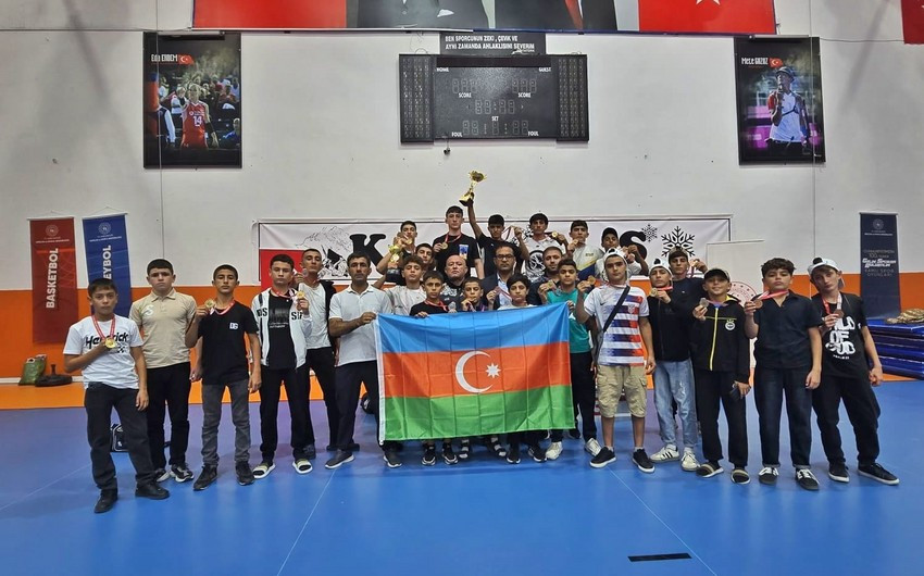 Naxçıvanlı güləşçilər Türkiyədə keçirilən “Ani Cup” turnirində 17 qızıl medal qazanıblar