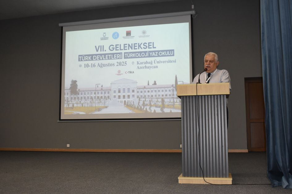 VII Türkoloji yay məktəbi yekunlaşıb