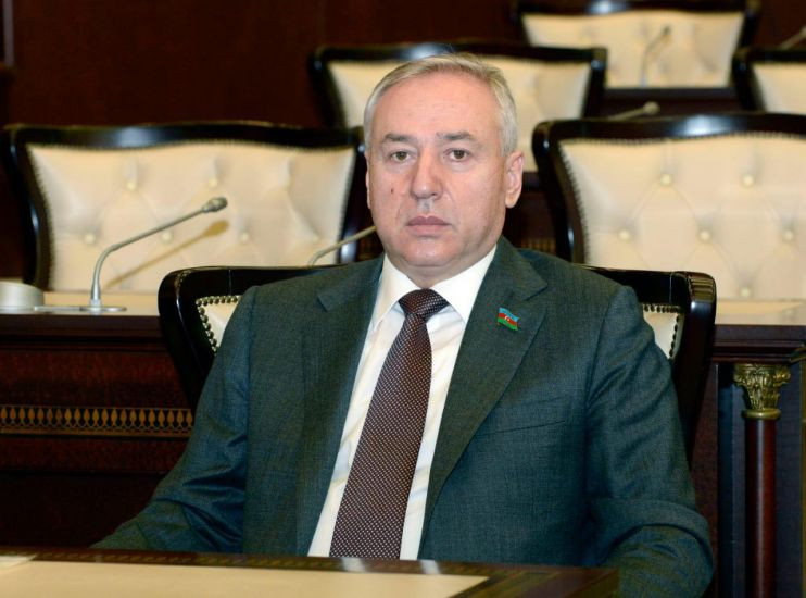 “Bir neçə tərbiyəsizə görə ərəb dünyası ilə münasibətlərimizi korlaya bilmərik” -