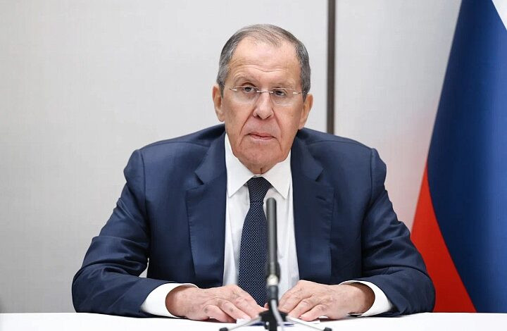 Sergey Lavrov təyyarə yanacağına ödəniş məsələsinə münasibət bildirib