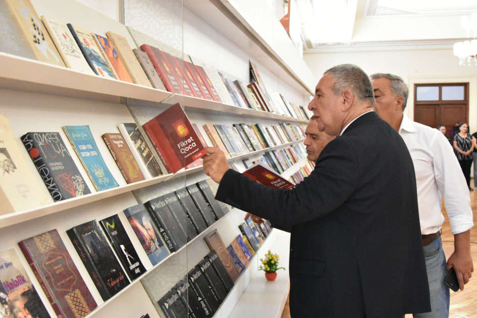 Milli Kitabxanada Xalq şairi Fikrət Qocanın 90 illiyi münasibətilə tədbir keçirilib