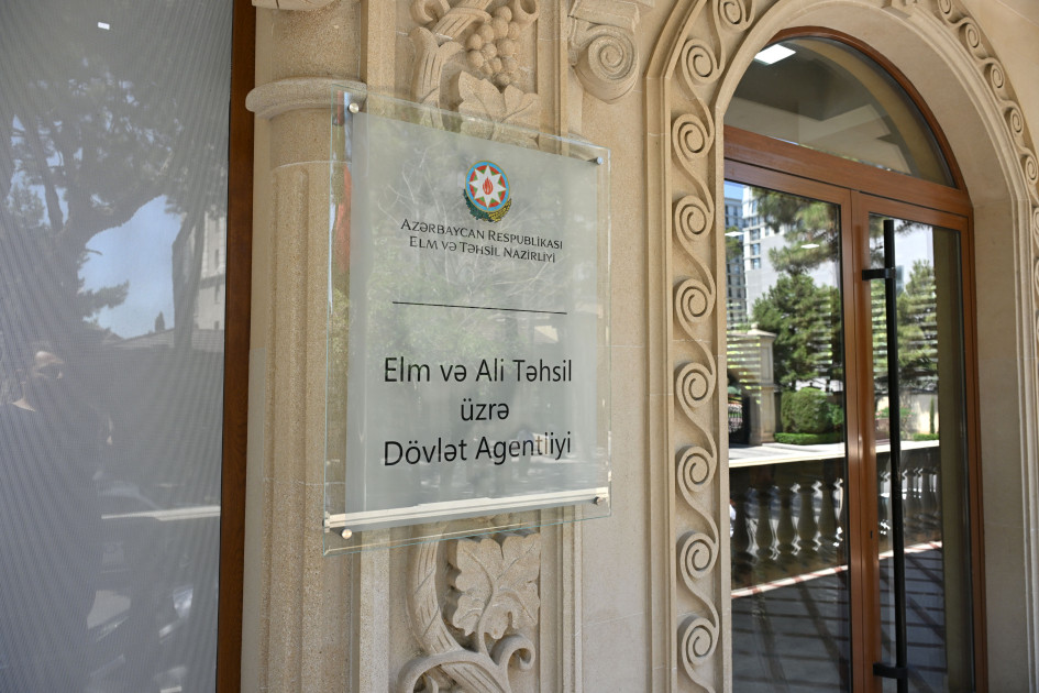 Dövlət Agentliyi abituriyentlərə və valideynlərə müraciət edib