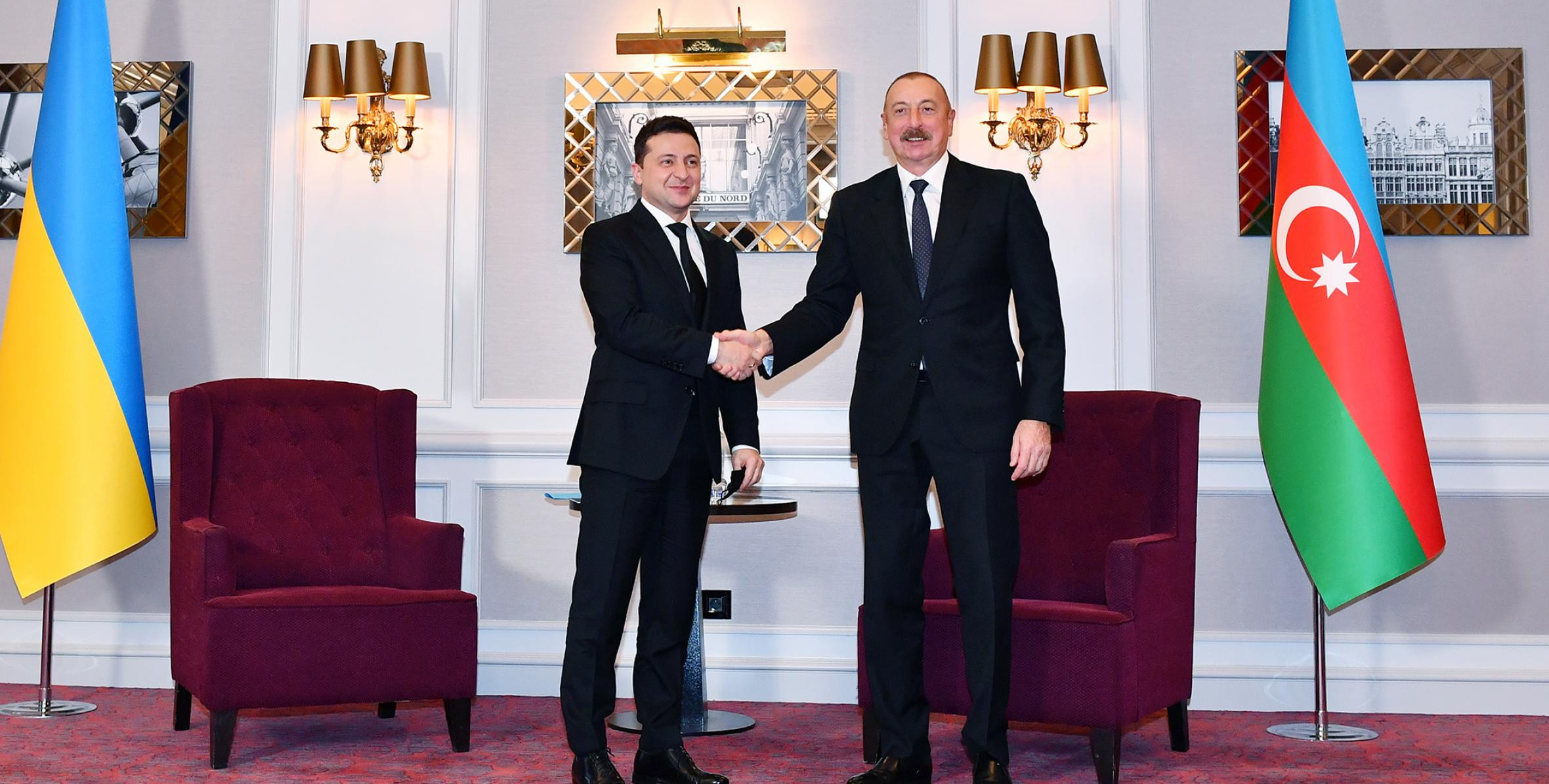 Prezidenti İlham Əliyev Zelenskini təbrik edib