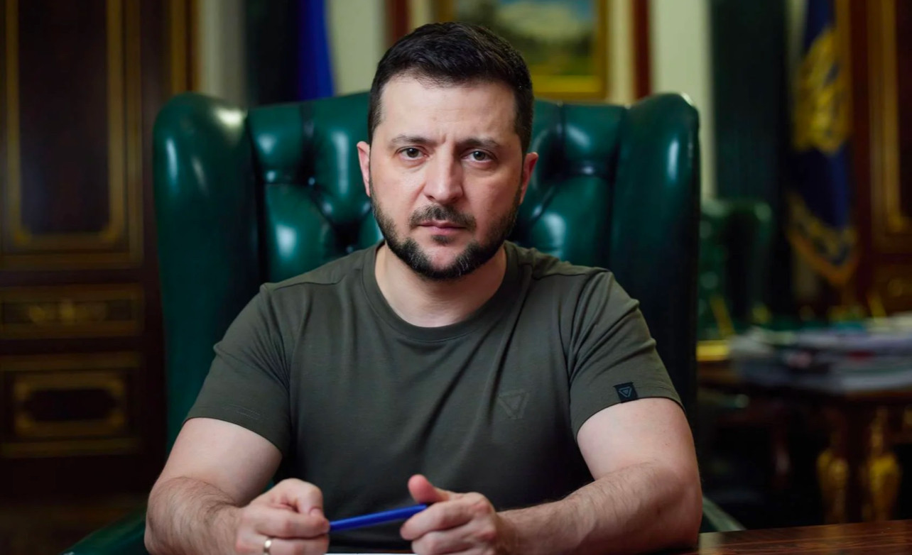Zelenski: Ukraynaya hər ay ən azı 1 milyard dollar lazımdır