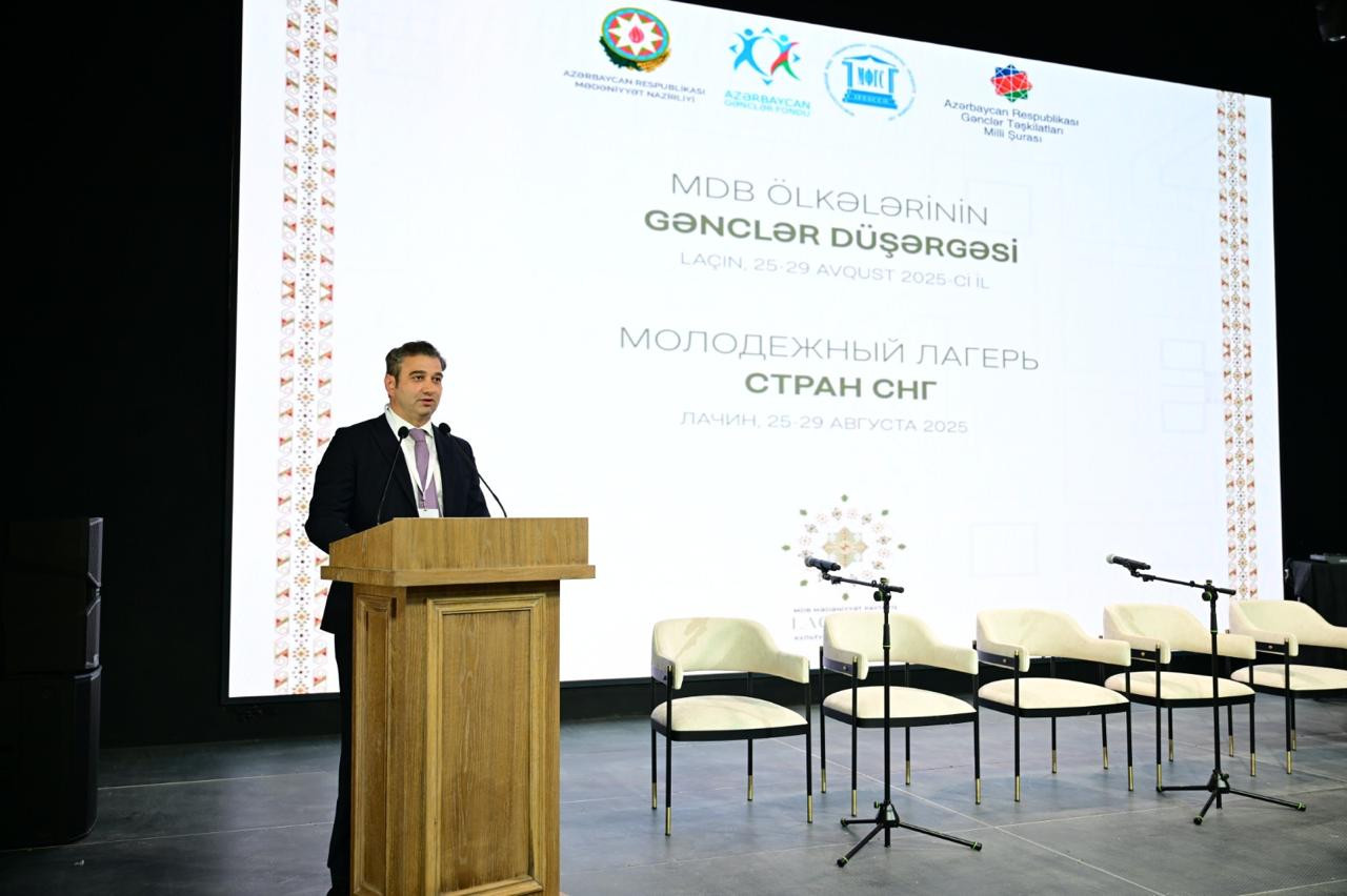Laçında "Mədəni və yaradıcı sənayelərdə gənclər dalğası” mövzusunda panel müzakirə keçirilib