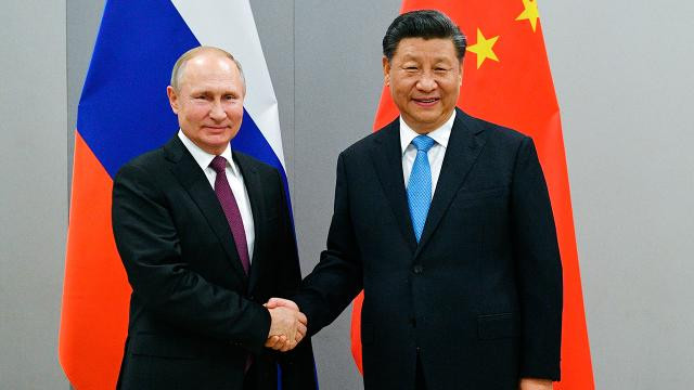 Putin və Si Cinpin sentyabrda Pekində bir araya gələcək