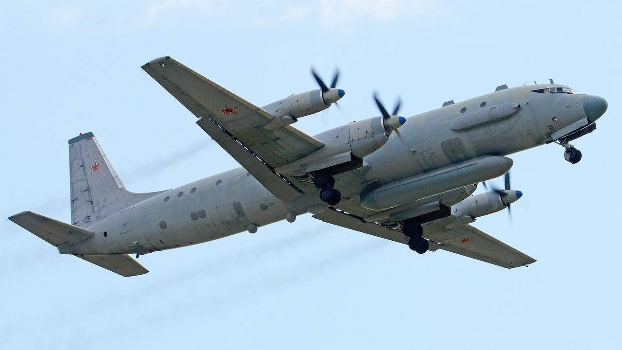 NORAD Rusiyaya məxsus xüsusi təyinatlı kəşfiyyat təyyarəsini aşkarlayıb