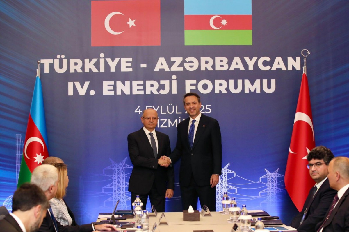 İzmirdə Azərbaycan-Türkiyə IV Enerji Forumu başlayıb