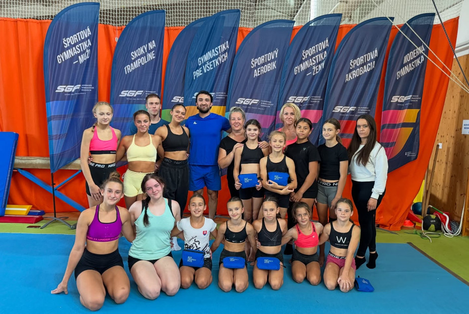 Azərbaycan gimnastı Slovakiya millisinin üzvlərinə təlim keçib