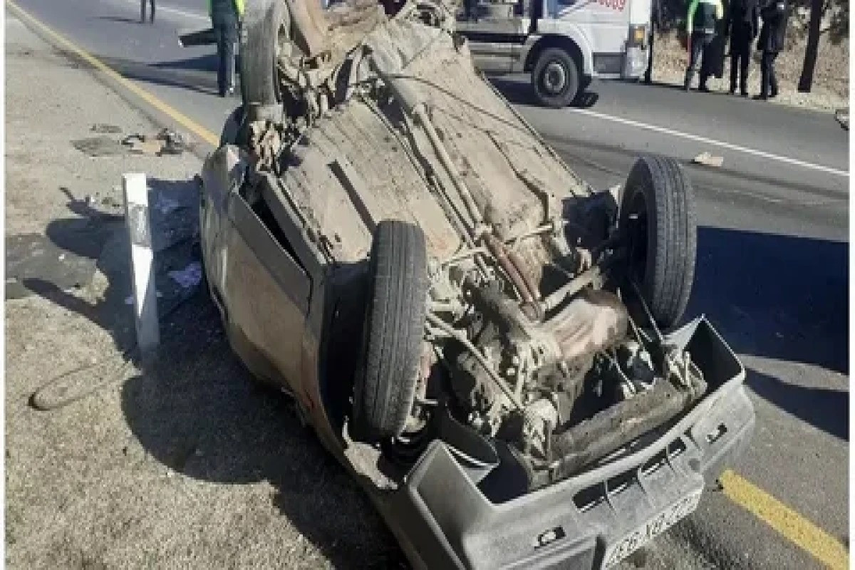 Oğuzda ağır yol qəzası baş verib