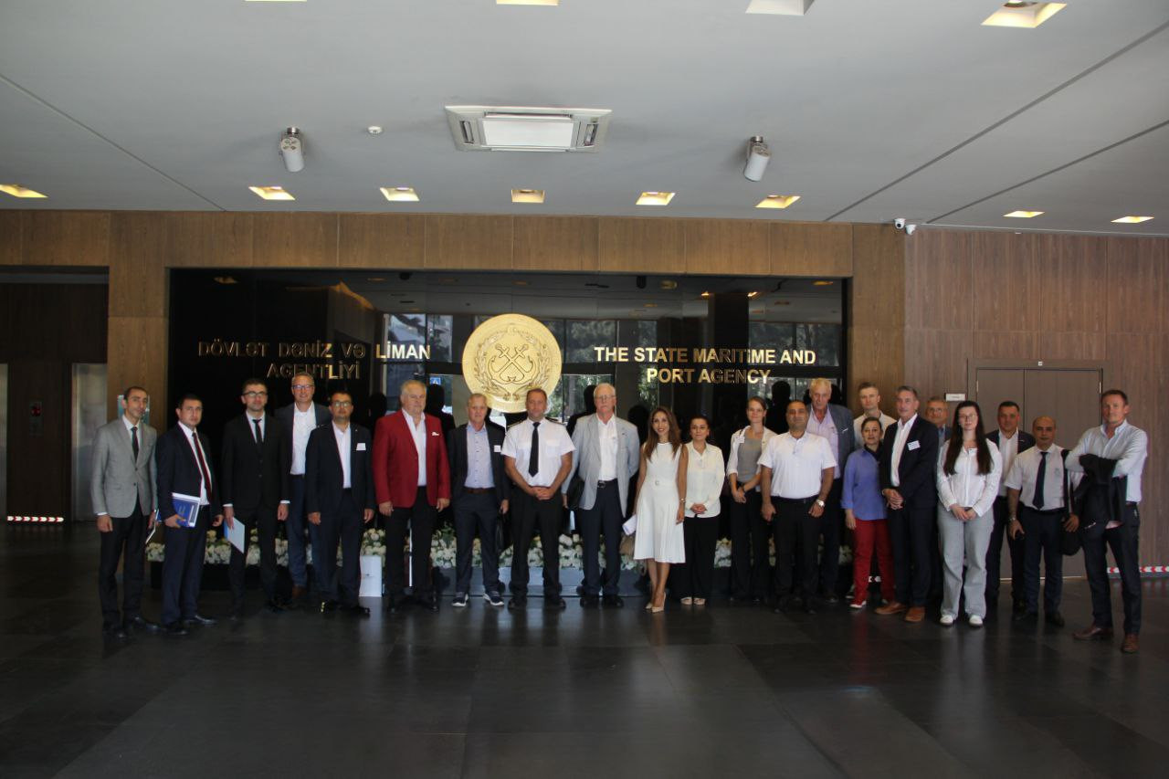 Azərbaycan Orta Dəhlizdə artan yüklər fonunda Almaniya ilə əməkdaşlıq imkanlarını dəyərləndirib