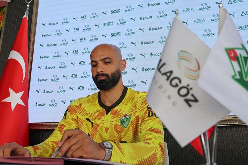 "Qalatasaray"ın sabiq qapıçısı II Liqa təmsilçisinə keçib