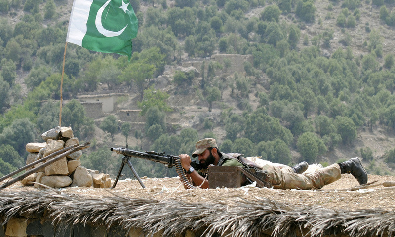 Pakistanın 12 əsgəri həlak oldu