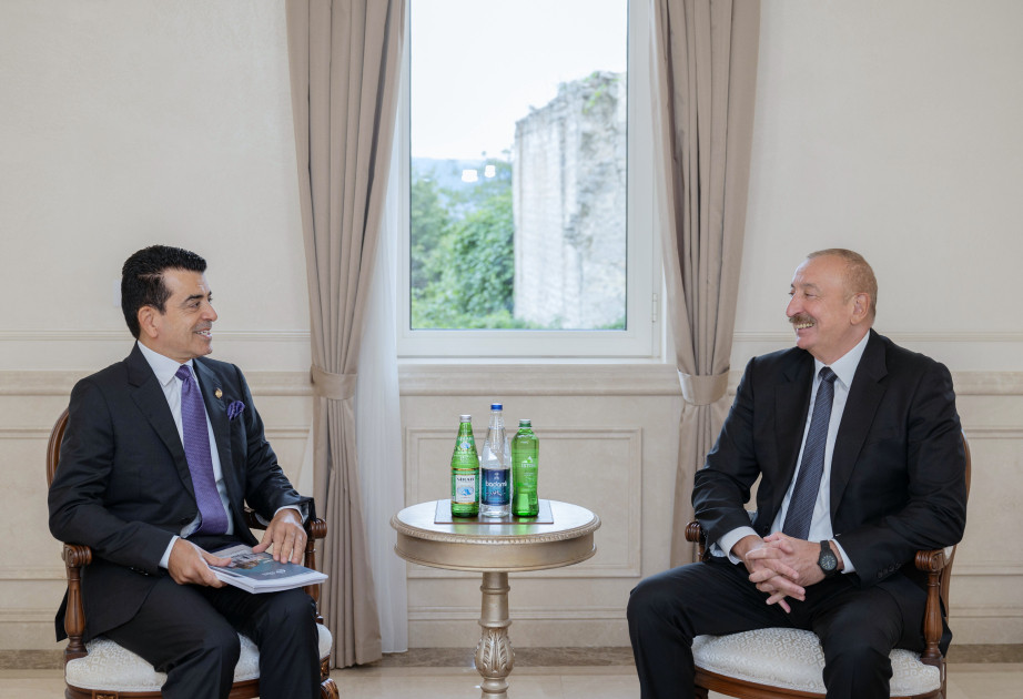 Prezident İlham Əliyev ICESCO-nun Baş direktorunu qəbul edib