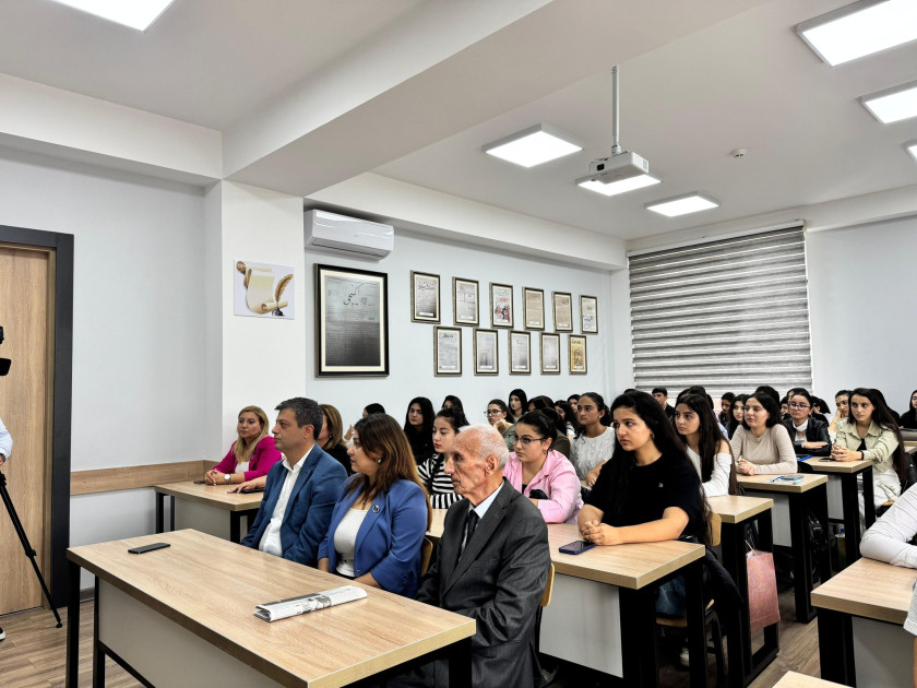 BDU-nun Jurnalistika fakültəsində Üzeyir Hacıbəylinin 140 illiyinə həsr olunmuş tədbir keçirilib