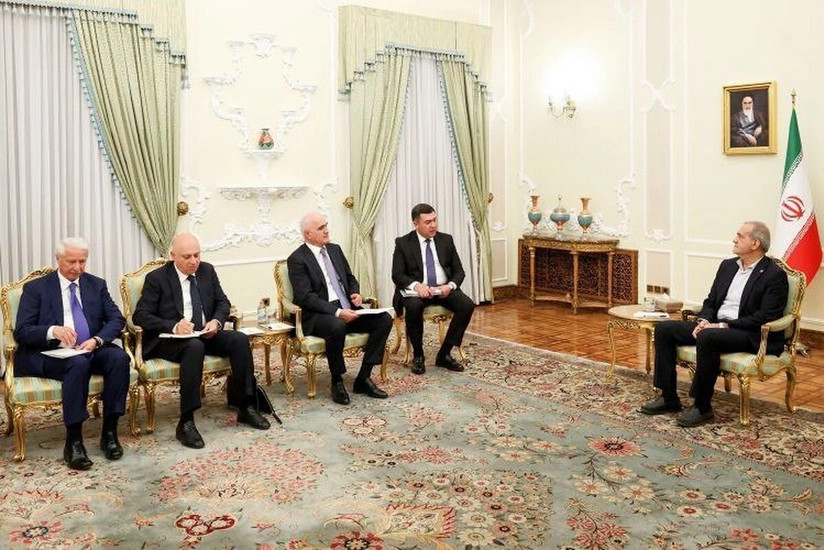 Məsud Pezeşkian Şahin Mustafayevin rəhbərlik etdiyi nümayəndə heyətini qəbul edib