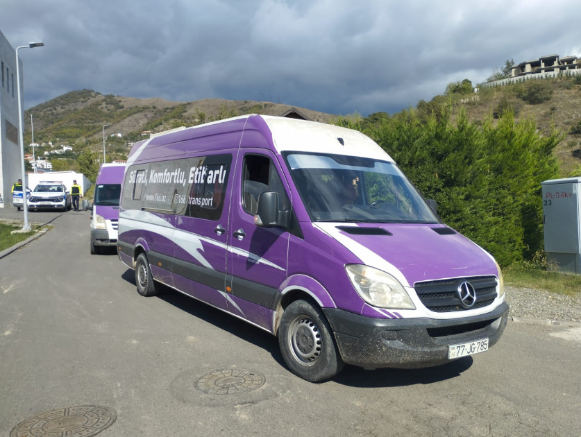 Növbəti köç karvanı Laçın şəhərinə çatıb