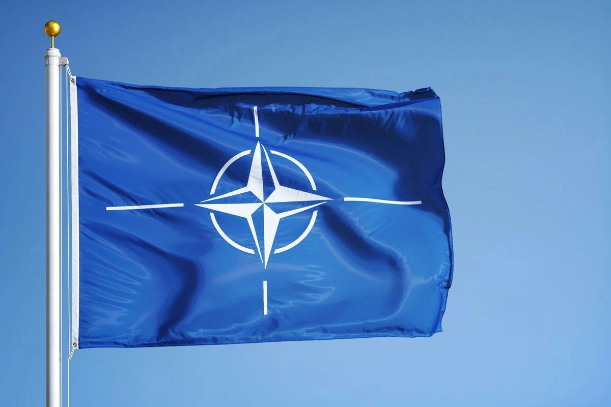 NATO: Təhdid olarsa, Rusiya təyyarələrini vurmağa hazırıq