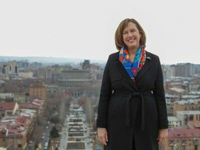 ABŞ səfiri: İrəvan və Bakı sülh sazişini imzalamalı və ratifikasiya etməlidir