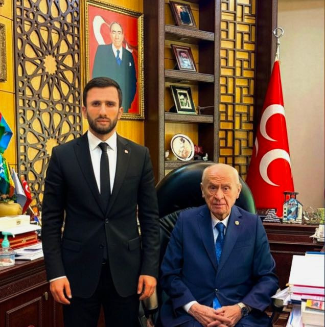 Azərbaycan çempionu Türkiyədə Dövlət Baxçalı ilə görüşüb