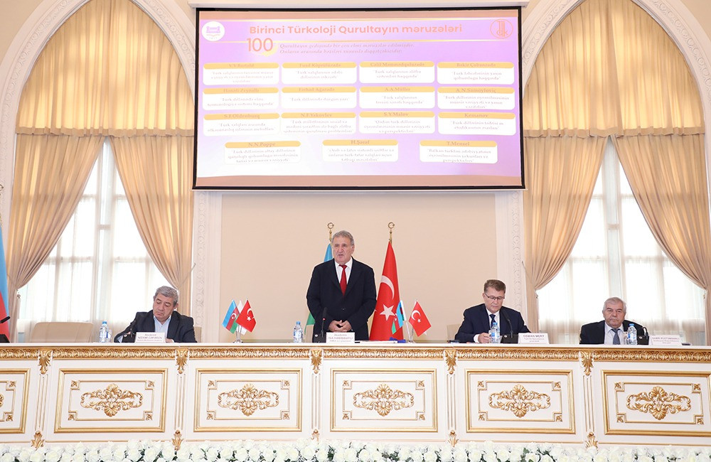 AMEA-da Birinci Türkoloji Qurultayın 100 illik yubileyinə həsr olunmuş konfrans keçirilib
