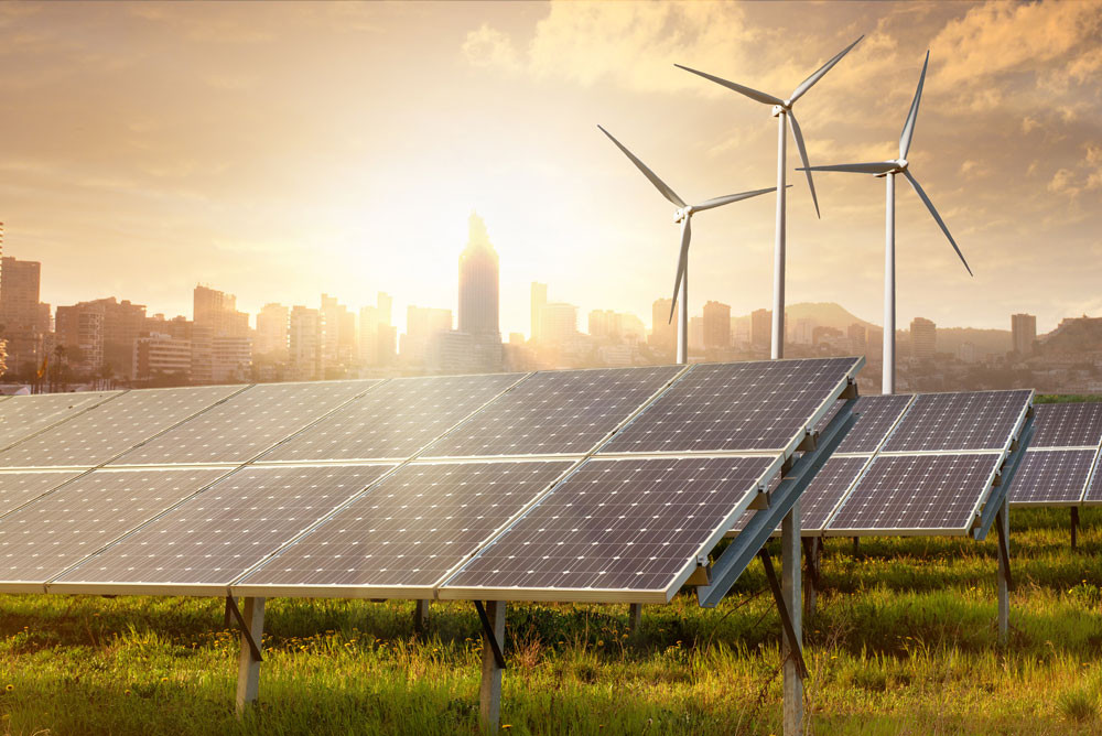 Pərviz Şahbazov: 2030-cu ilə qədər ümumi gücü 2,7 GV olan külək və günəş elektrik stansiyalarının tikintisini planlaşdırılır