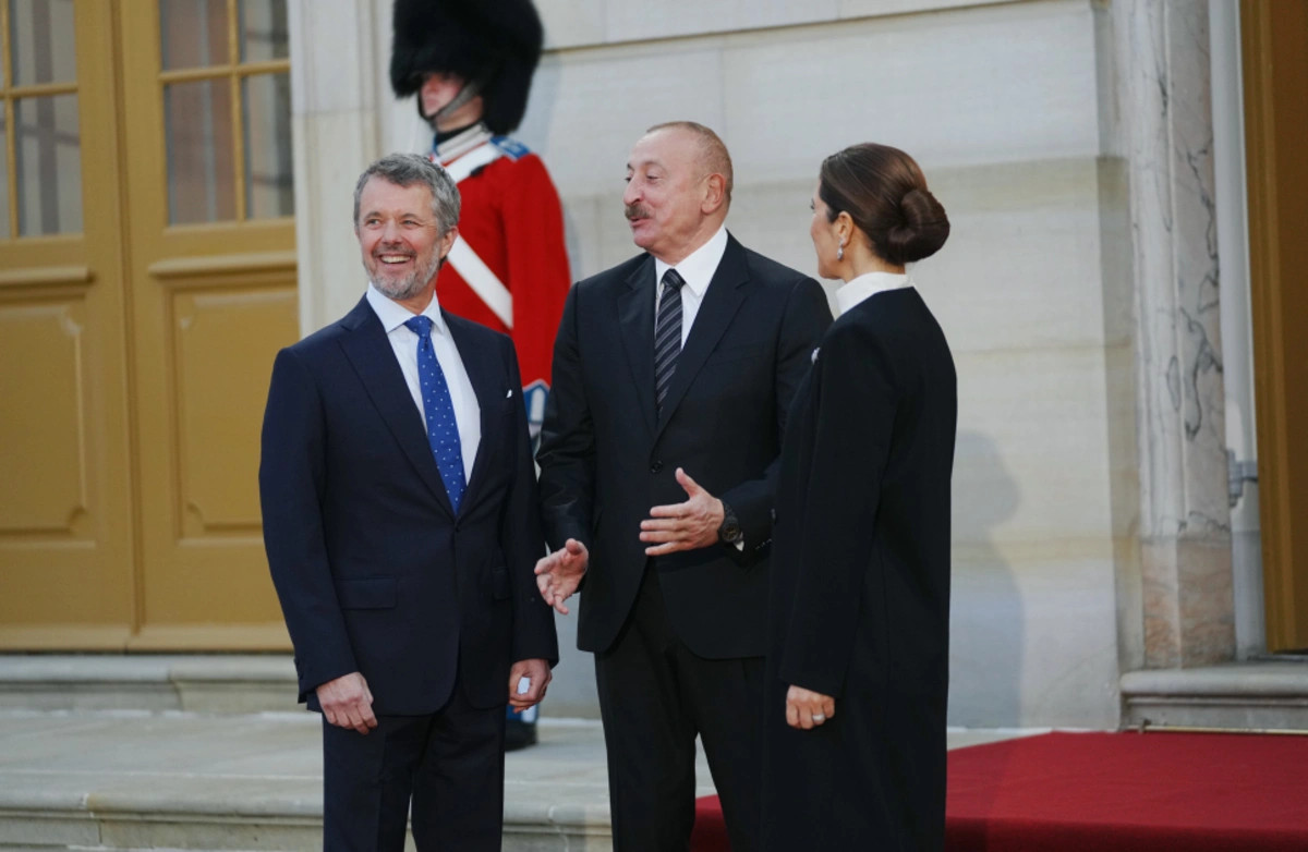 Prezident İlham Əliyev Kopenhagendə ziyafətdə iştirak edib