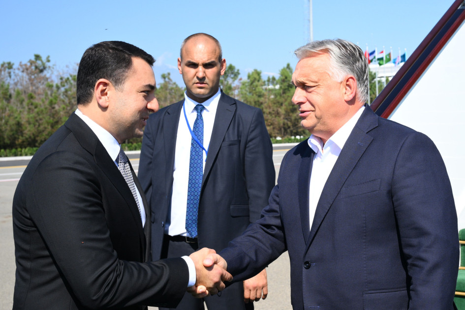 Viktor Orban TDT-nin Zirvə Görüşündə iştirak etmək üçün Qəbələdə səfərdədir