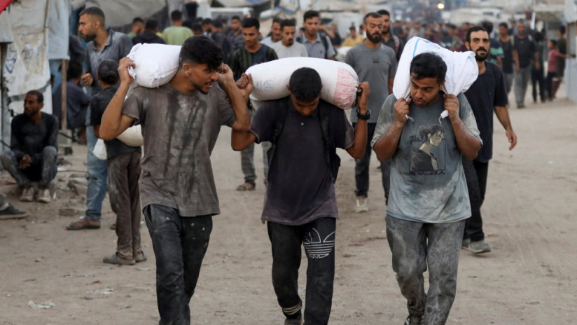 İsrail Qəzzaya humanitar yardımın girişinə icazə verdi