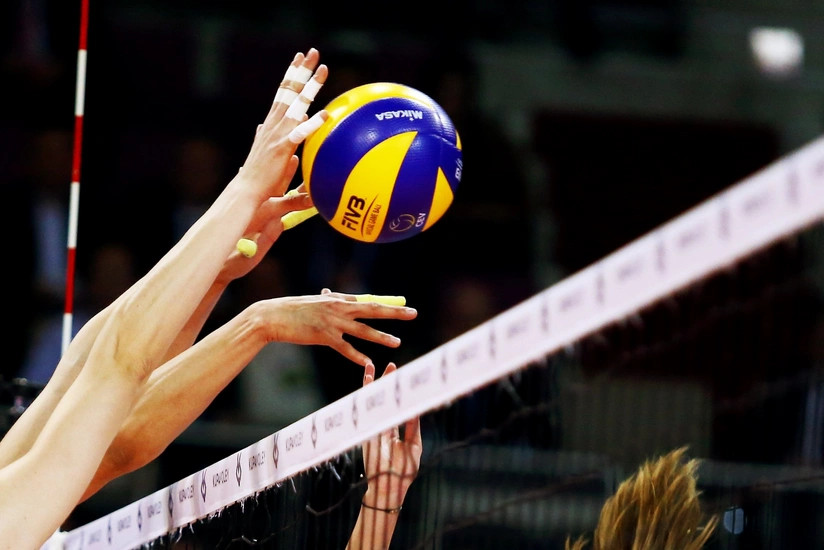 Qadın voleybolçular arasında Yüksək Liqanın I turunda daha bir oyun keçirilib