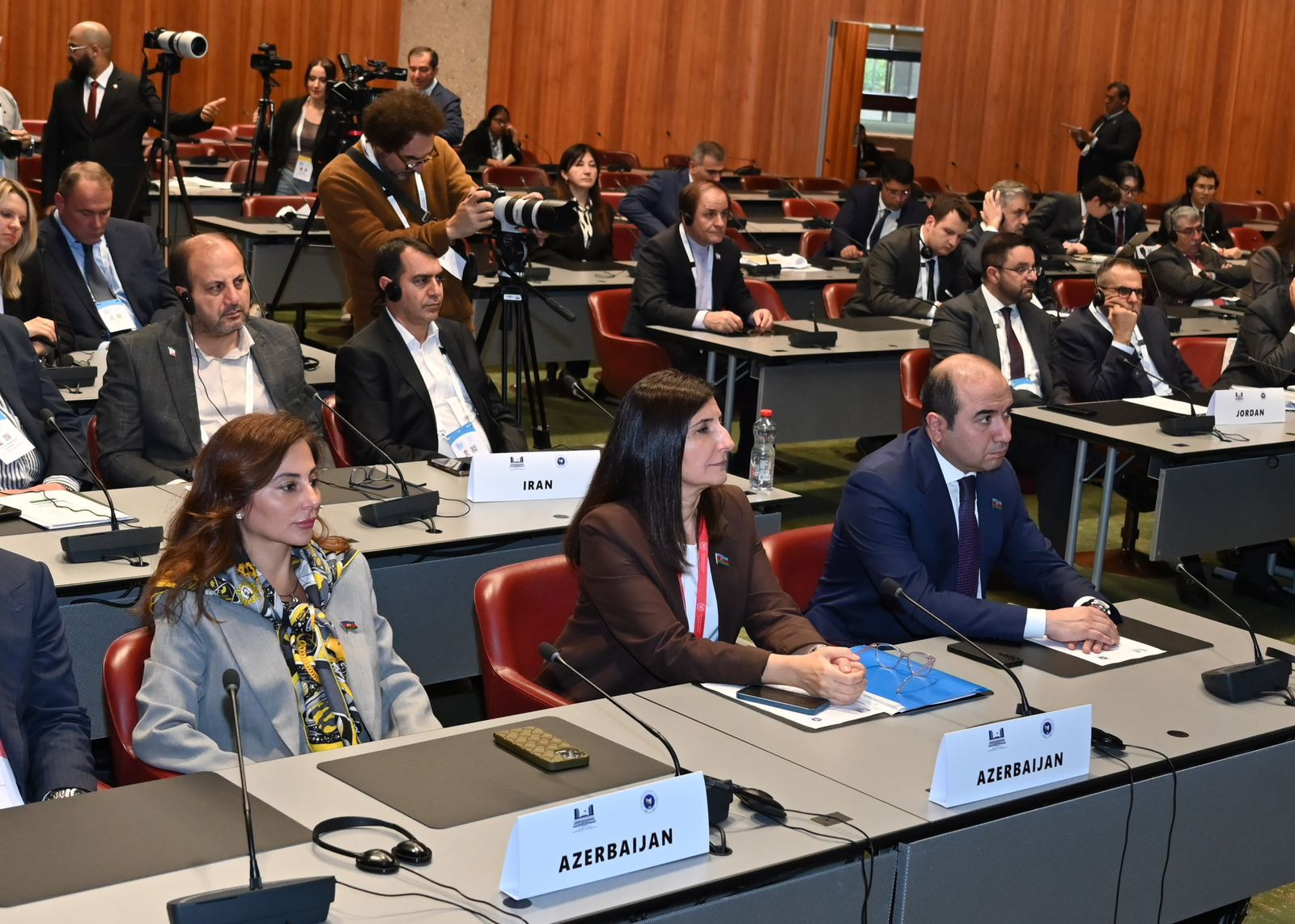 Azərbaycan parlament nümayəndə heyətinin üzvləri 151-ci Assambleya çərçivəsində keçirilən müzakirələrdə çıxış ediblər