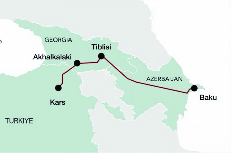 Baş nazir: Azərbaycan beynəlxalq nəqliyyat qovşaqlarından birinə çevrilib