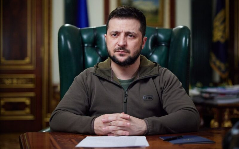Zelenski: Tomaqavk raketləri yalnız ABŞ-da deyil, Avropa ölkələrində də var