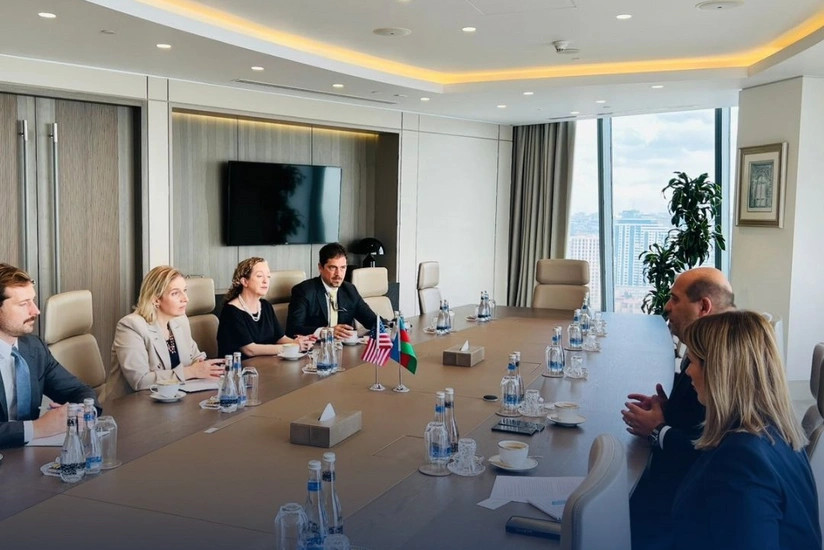 Emin Hüseynov amerikalı diplomatla gələcək əməkdaşlıq imkanlarını müzakirə edib