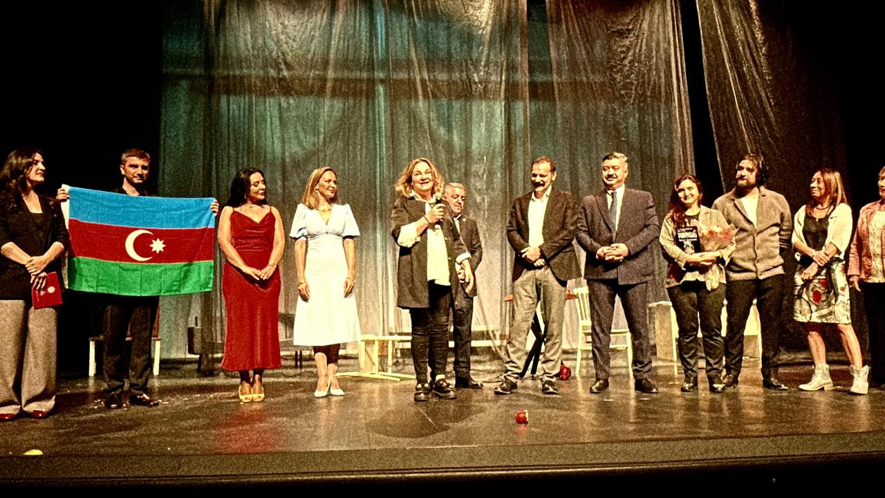 Akademik Musiqili Teatrın “Qadınım” tamaşası “Maltəpə” Beynəlxalq Festivalında uğurla nümayiş olunub