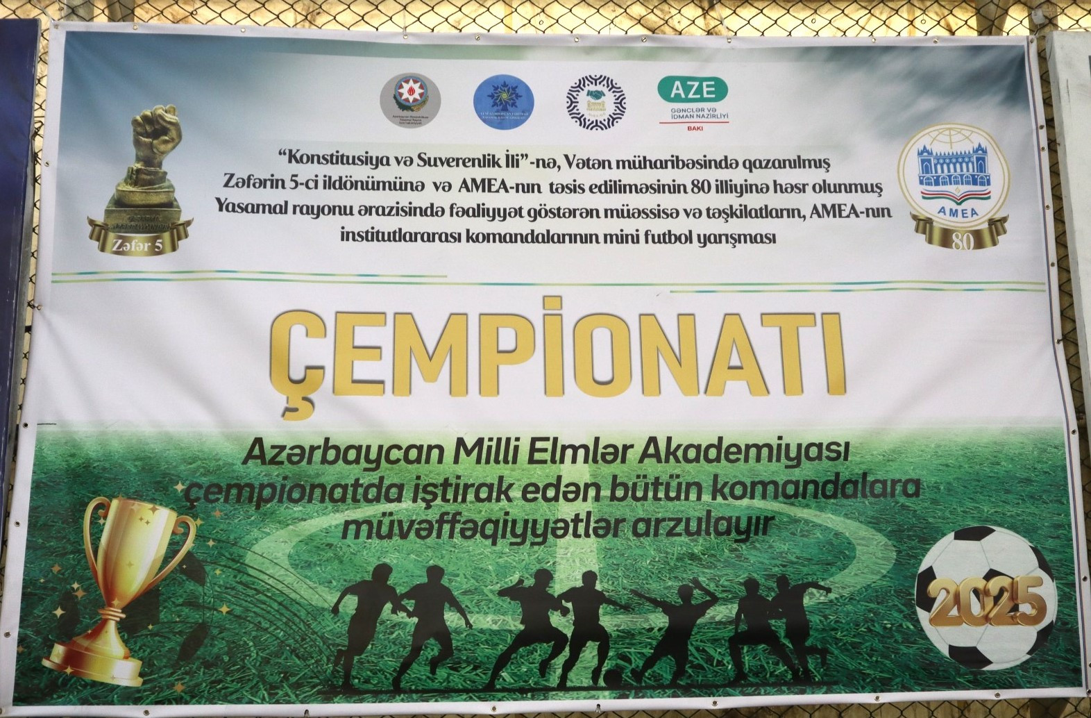 İnstitutlar arasında baş tutmuş minifutbol yarışının bağlanış mərasimi baş tutub