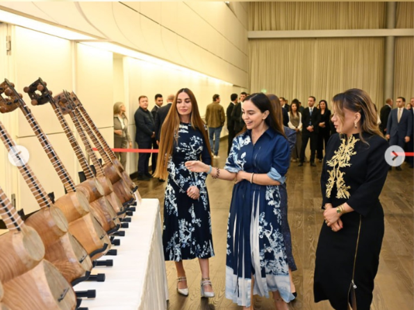 Heydər Əliyev Fondunun milli musiqi alətlərini təbliği təqdirlə qarşılanır